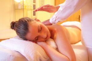 Najlepsze zabiegi Spa i masażu dla skóry
