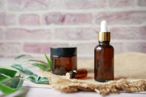 Pedicure kwasowy w domu – efekty i właściwa pielęgnacja stóp
